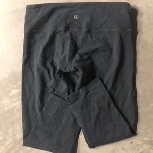 Lululemon cropped leggings